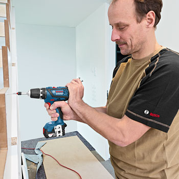Bosch akumulatorska bušilica-odvrtač GSR 14,4-2-LI Plus (4,0 Ah) Professional 06019E6021 Bosch akumulatorska bušilica-odvrtač GSR 14,4-2-LI Plus (4,0 Ah) Professional 06019E6021
