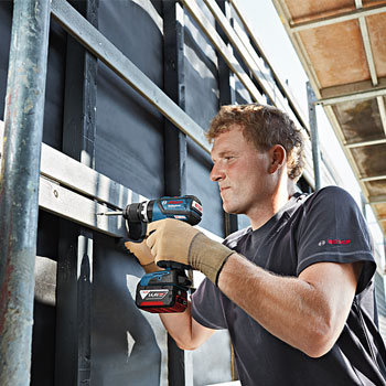 Bosch akumulatorska bušilica-odvrtač GSR 14,4 V-EC Professional 06019E8001 Bosch akumulatorska bušilica-odvrtač GSR 14,4 V-EC Professional 06019E8001
