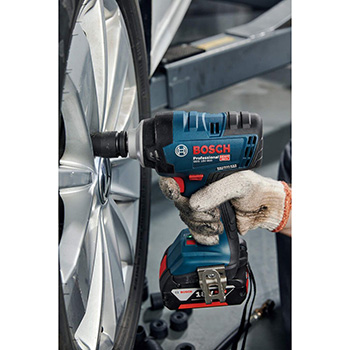 Bosch set akumulatorskih alata - akumulatorski udarni odvrtač GDS 18V-400 Professional + akumulatorska bušilica-odvrtač GSB 18V-50 Professional 06019K0003 Bosch set akumulatorskih alata - akumulatorski udarni odvrtač GDS 18V-400 Professional + akumulatorska bušilica-odvrtač GSB 18V-50 Professional 06019K0003