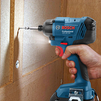 Bosch akumulatorski udarni odvrtač GDR 18V-160 Professional Solo 06019G5106 Bosch akumulatorski udarni odvrtač GDR 18V-160 Professional Solo 06019G5106