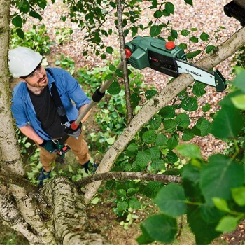 Bosch akumulatorska štapna lančana testera UniversalChainPole 18 06008B3100 Bosch akumulatorska štapna lančana testera UniversalChainPole 18 06008B3100