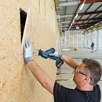 Bosch akumulatorska univerzalna testera GSA 18 V-LI C Professional 06016A5002 Bosch akumulatorska univerzalna testera GSA 18 V-LI C Professional 06016A5002