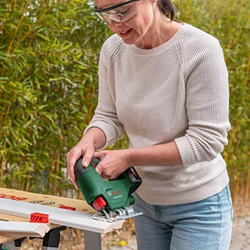 Bosch akumulatorska ubodna testera EasySaw 18V-70 Solo 0603012000 Bosch akumulatorska ubodna testera EasySaw 18V-70 Solo 0603012000