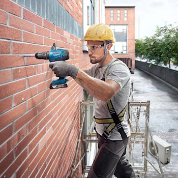 Bosch akumulatorska vibraciona bušilica odvrtač 2x2.0Ah 06019K9100 Bosch akumulatorska vibraciona bušilica odvrtač 2x2.0Ah 06019K9100
