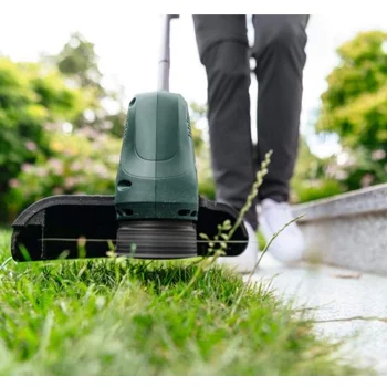 Bosch akumulatorski trimer EasyGrassCut 18-26 06008C1C00 Bosch akumulatorski trimer EasyGrassCut 18-26 06008C1C00