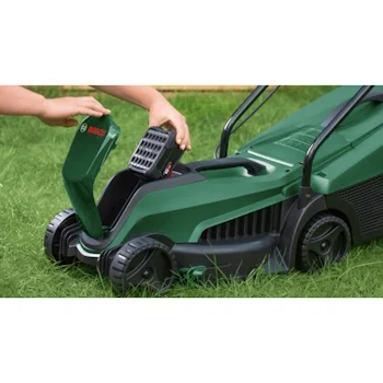 Bosch akumulatorska kosilica CityMower 18V-32-200 31l 32cm set 06008B9D00-2 Bosch akumulatorska kosilica CityMower 18V-32-200 31l 32cm set 06008B9D00-2
