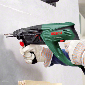 Bosch elektro-pneumatski čekić za bušenje PBH 3000 FRE 0603393220 Bosch elektro-pneumatski čekić za bušenje PBH 3000 FRE 0603393220