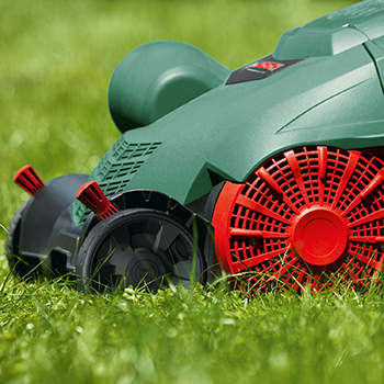 Bosch češljač trave UniversalRake 900 060088A001 Bosch češljač trave UniversalRake 900 060088A001