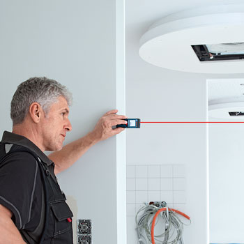 Bosch laserski daljinomer GLM 40 Professional 0601072900 Bosch laserski daljinomer GLM 40 Professional 0601072900