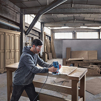 Bosch površinska glodalica GOF 130 Professional 06016B7000 Bosch površinska glodalica GOF 130 Professional 06016B7000