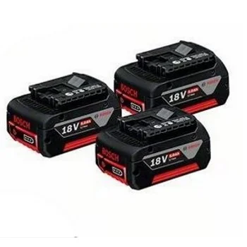 Bosch početni set 3x GBA 18V 5.0 Ah + GAL 18V-40 0615990L3T Bosch početni set 3x GBA 18V 5.0 Ah + GAL 18V-40 0615990L3T