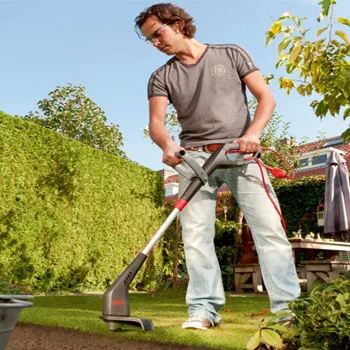 Skil trimer sa strunom 0730 F0150730AA Skil trimer sa strunom 0730 F0150730AA