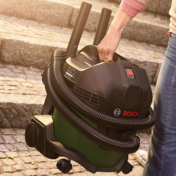 Bosch usisivač za mokro i suvo usisavanje UniversalVac 15 V 06033D1100 Bosch usisivač za mokro i suvo usisavanje UniversalVac 15 V 06033D1100
