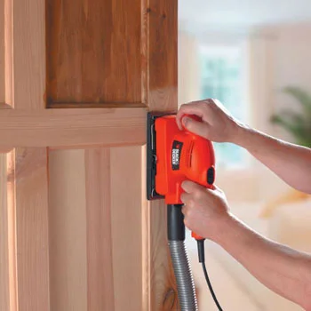 Black&Decker vibraciona brusilica 135W KA300 Black&Decker vibraciona brusilica 135W KA300