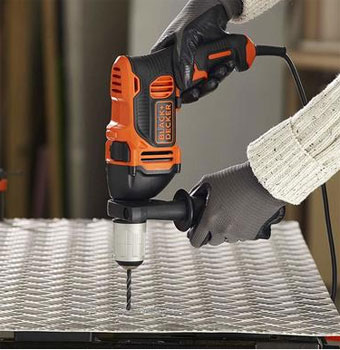 Black&Decker udarna bušilica 850W BEH850K Black&Decker udarna bušilica 850W BEH850K