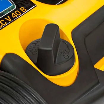 Cub Cadet motorni prozračivač travnjaka XC1 B40 Cub Cadet motorni prozračivač travnjaka XC1 B40