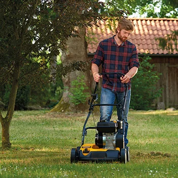 Cub Cadet motorni prozračivač travnjaka XC1 B40 Cub Cadet motorni prozračivač travnjaka XC1 B40