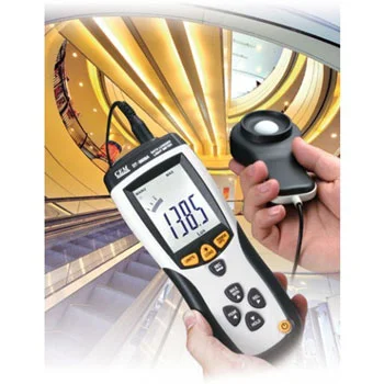 Cem merač svetlosti Lux metar DT-8808 Cem merač svetlosti Lux metar DT-8808