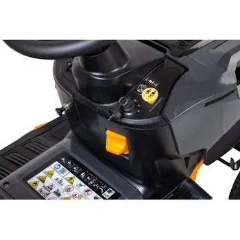 Cub Cadet traktorska kosilica bez korpe 11.7kW CC LT3 S108-5