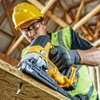 DeWalt akumulatorska ubodna testera Solo 18V XR DCS334NT-1