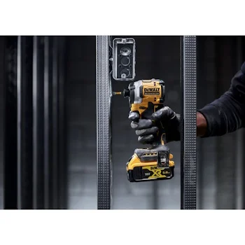 DeWalt akumulatorski udarni odvrtač Solo 18V XR DCF850NT DeWalt akumulatorski udarni odvrtač Solo 18V XR DCF850NT