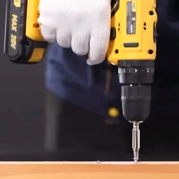 Deli akumulatorska bušilica odvijač vibraciona CDDL-20 Li 20V 2Ah EDL-CZ20-E1D2 Deli akumulatorska bušilica odvijač vibraciona CDDL-20 Li 20V 2Ah EDL-CZ20-E1D2