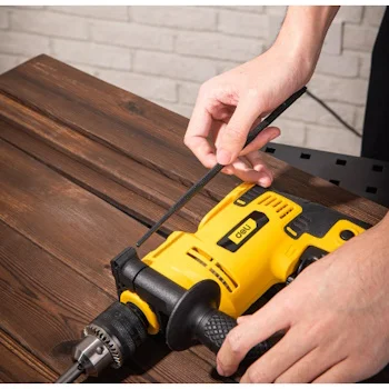 Deli električna udarna bušilica 650W 13mm EDL-CZ13-E1 Deli električna udarna bušilica 650W 13mm EDL-CZ13-E1