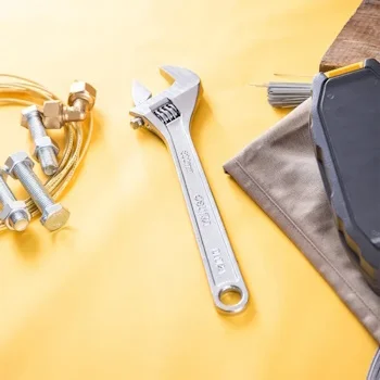 Deli ključ podešavajući za cevi 300mm EDL012A Deli ključ podešavajući za cevi 300mm EDL012A