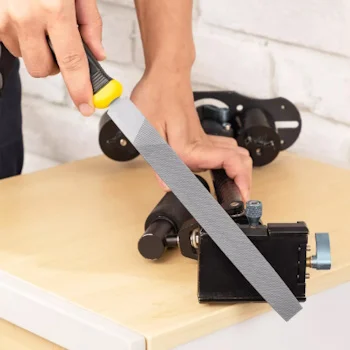 Deli turpija za metal 200mm set 5/1 EDL352085 Deli turpija za metal 200mm set 5/1 EDL352085