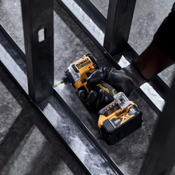 DeWalt aku udarni odvijač 2x2.0Ah 205Nm DCF850D2T DeWalt aku udarni odvijač 2x2.0Ah 205Nm DCF850D2T