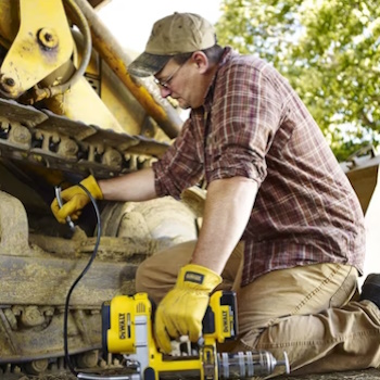DeWalt akumulatorska mazalica 1x4.0Ah DCGG571M1-2