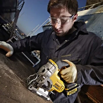 DeWalt akumulatorska testera 18V Solo DCS331N-2