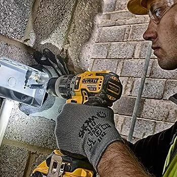 Dewalt akumulatorski udarni odvrtač Solo 18V DCD796NT Dewalt akumulatorski udarni odvrtač Solo 18V DCD796NT