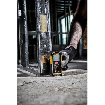 DeWalt laserski daljinomer 100m DW03101 DeWalt laserski daljinomer 100m DW03101
