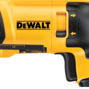 DeWalt elektro pneumatski čekić SDS+ 800W D25133K-3