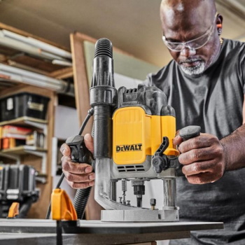 DeWalt električna glodalica 2300W DWE625KT DeWalt električna glodalica 2300W DWE625KT
