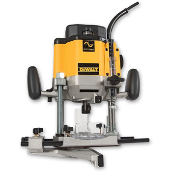 DeWalt glodalica za drvo 2000W DW625E DeWalt glodalica za drvo 2000W DW625E