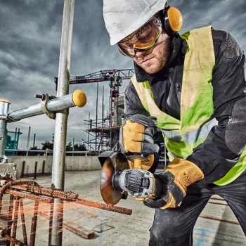 DeWalt aku set alata brusilica, šrafilica i udarni odvijač DCK384P2T DeWalt aku set alata brusilica, šrafilica i udarni odvijač DCK384P2T