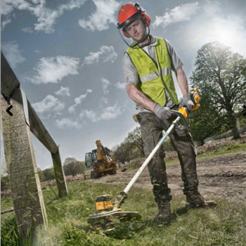 DeWalt aku trimer za travu DCM561P1 DeWalt aku trimer za travu DCM561P1