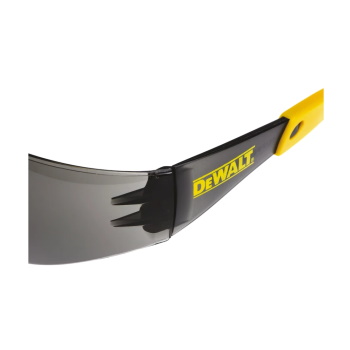 DeWalt zaštitne naočare tamne 2D Protector™ DPG54-2D-4