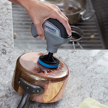 Dremel akumulatorska četka Versa F013PC10JA Dremel akumulatorska četka Versa F013PC10JA