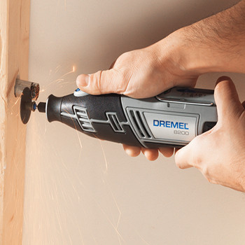 Dremel akumulatorski višenamenski alat 8200-2/45 F0138200JF Dremel akumulatorski višenamenski alat 8200-2/45 F0138200JF