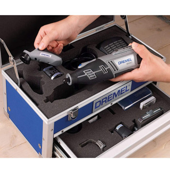 Dremel akumulatorski višenamenski alat 8220-5/65 F0138220JK Dremel akumulatorski višenamenski alat 8220-5/65 F0138220JK