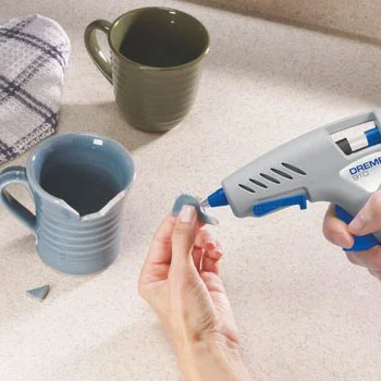 Dremel višenamenski štapići lepka visoke temperature 7 mm GG01 2615GG01JA Dremel višenamenski štapići lepka visoke temperature 7 mm GG01 2615GG01JA