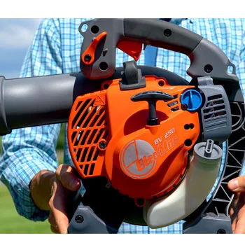 Oleo-Mac motorni duvač lišća BV 250-2