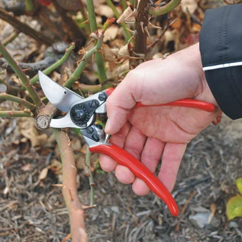 Felco komplet - makaze za orezivanje Felco 11 + rukavice Felco 701 L, XL Felco komplet - makaze za orezivanje Felco 11 + rukavice Felco 701 L, XL