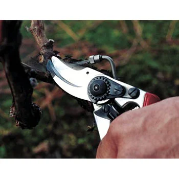 Felco makaze za orezivanje sa prskalicom 19 Felco makaze za orezivanje sa prskalicom 19