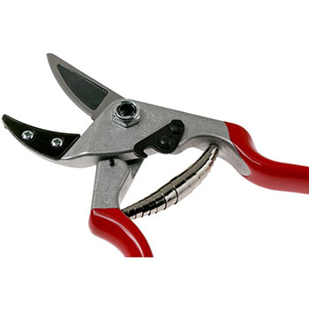 Felco makaze za orezivanje jednoručne 32 Felco makaze za orezivanje jednoručne 32