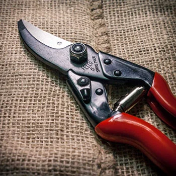 Felco makaze za orezivanje jednoručne 5 Felco makaze za orezivanje jednoručne 5