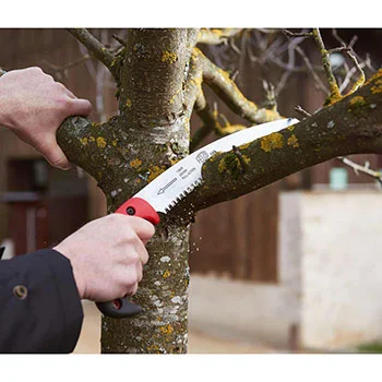 Felco ručna testera za orezivanje sa koricama 640 Felco ručna testera za orezivanje sa koricama 640